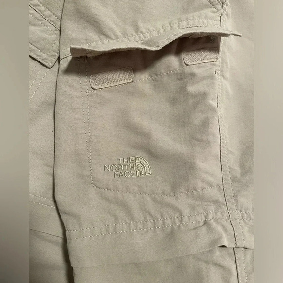 The North Face Versatile 100% Khaki Nylon Pants/Shorts/Capris, Size 12S - Picture 10 of 10
